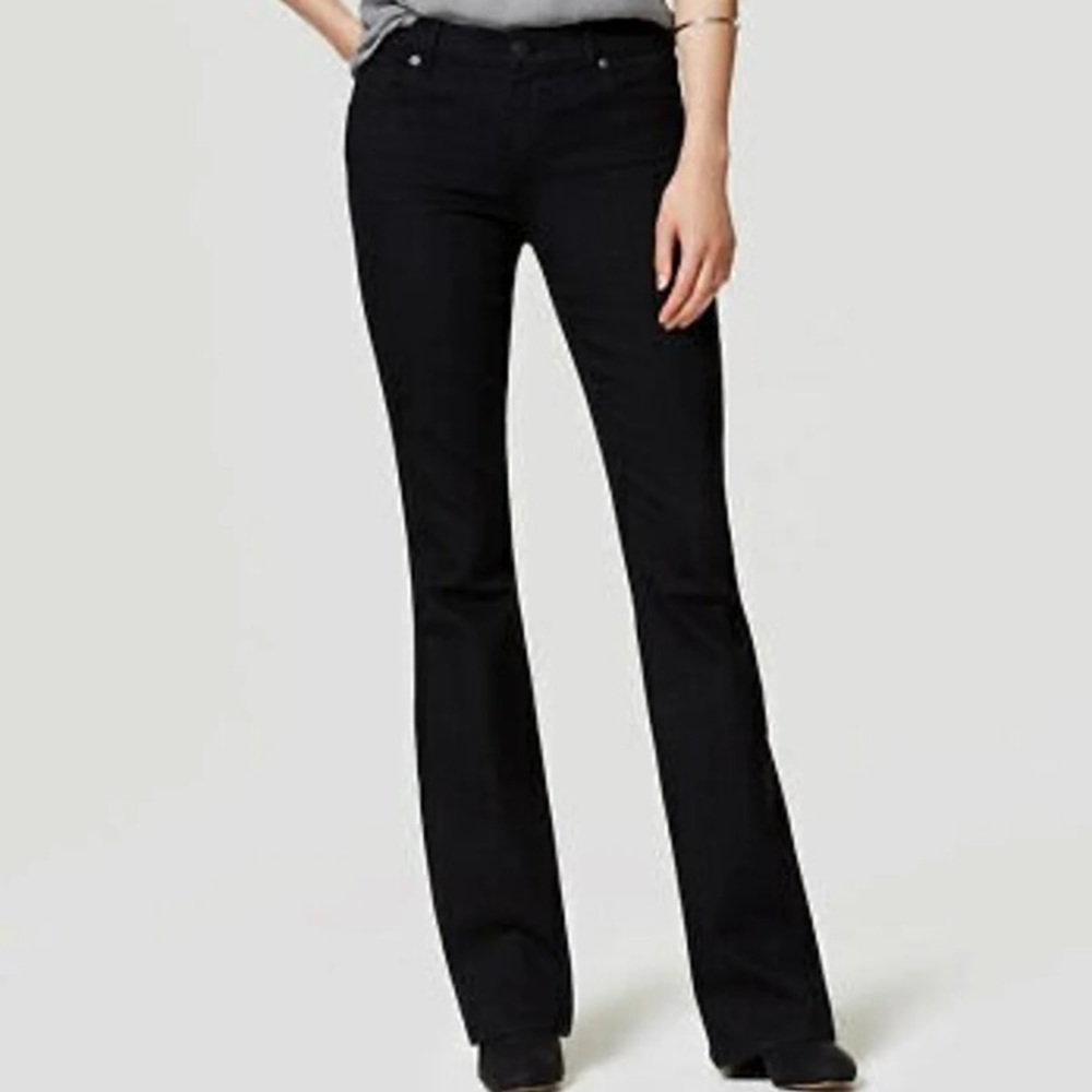 ❗️SOLD❗️Loft Modern Flare Jeans